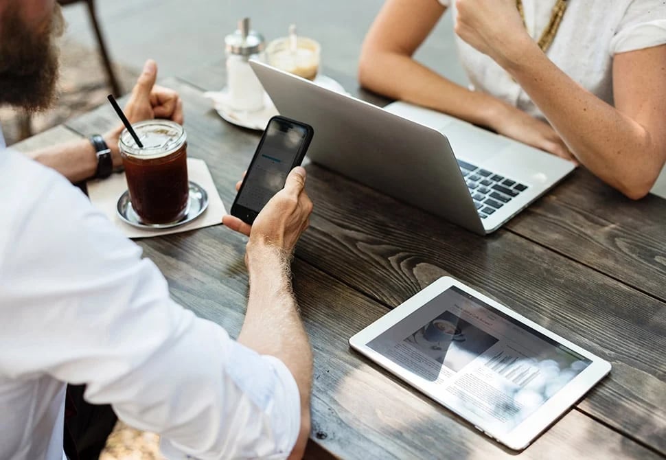 business_ways_apple_crews