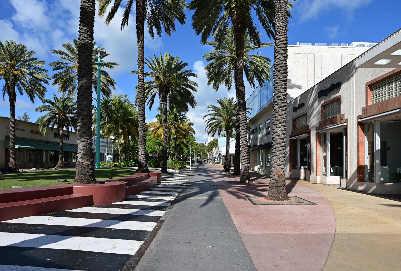shopping-center-in-florida-1